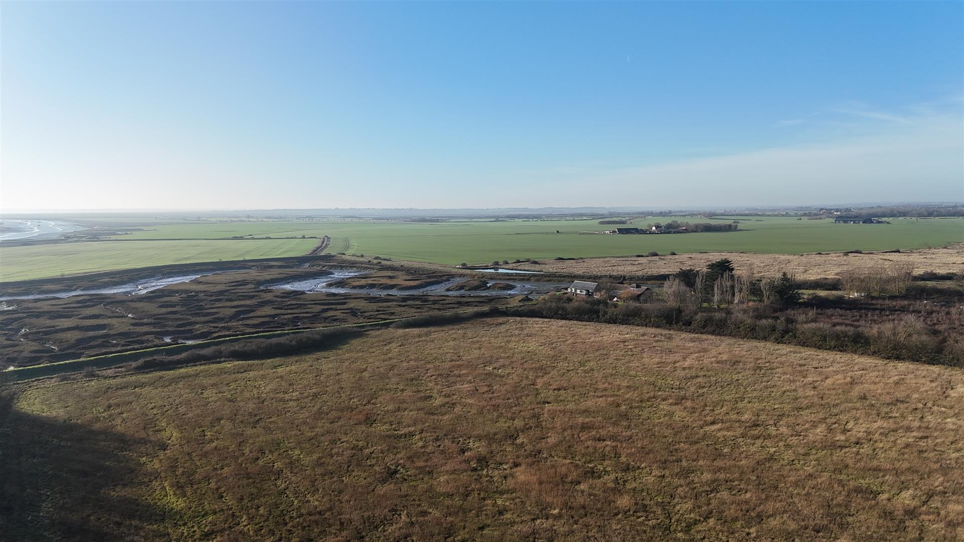 dji_fly_20251213_111044_0553_1765630397087_photo.J